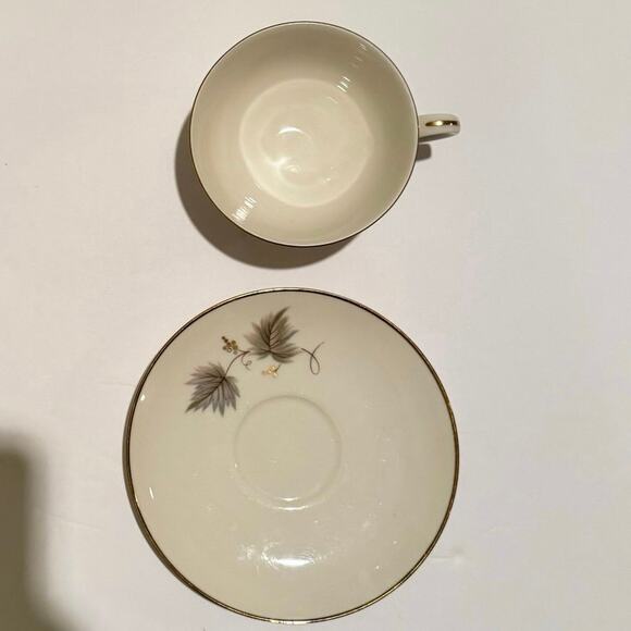 Noritake Ivory China Fantasia 7532 Plate & Cup Set Gold Trim Elegant Dinnerware - Picture 3 of 9